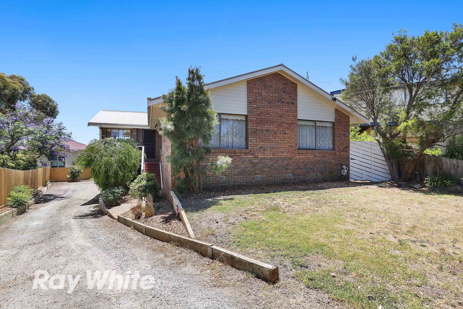11 Karrin Court, Clifton Springs Property History & Address Research