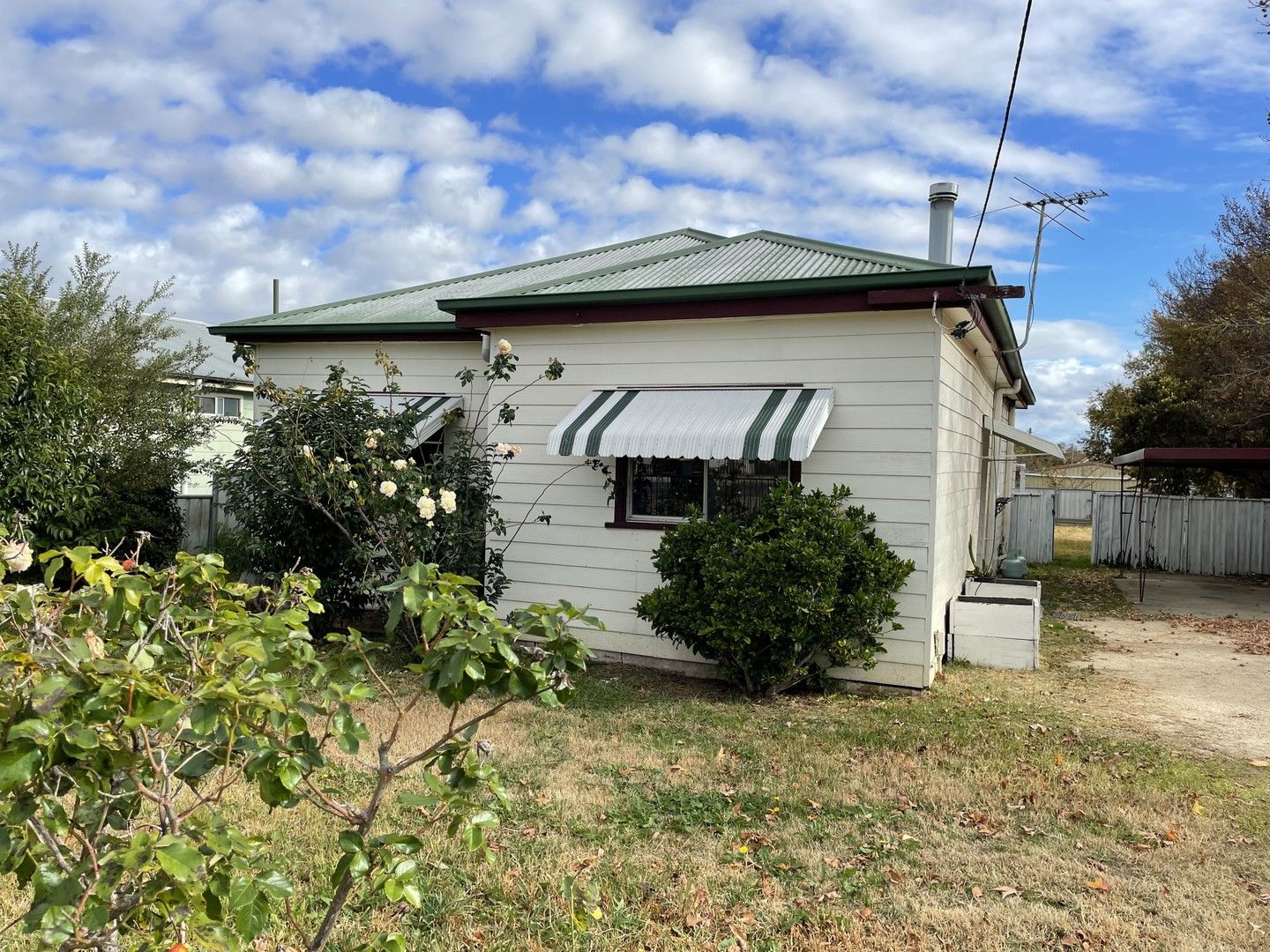 3 bedrooms House in 76 Chester Street INVERELL NSW, 2360