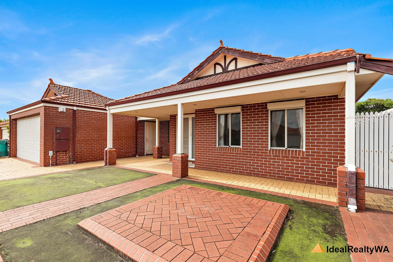 4 Satinwood Court, Thornlie WA 6108