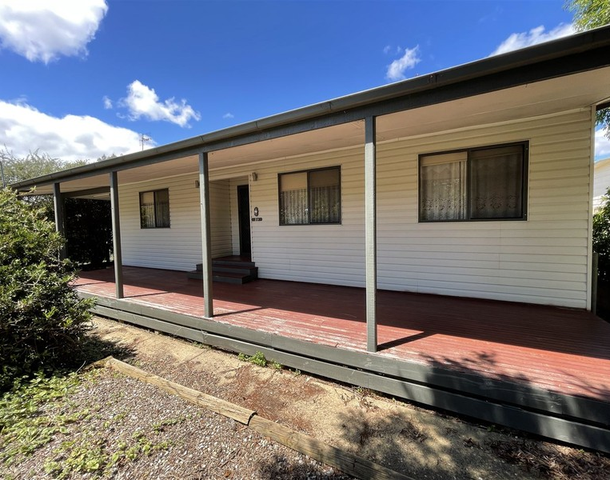 39 Shaw Avenue, Eildon VIC 3713