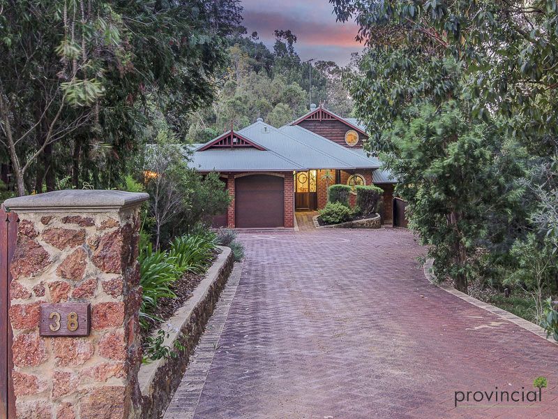 38 Carlisle Road, Kalamunda WA 6076, Image 0