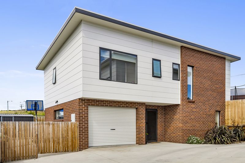 2/2 Meehan Road, Rokeby TAS 7019, Image 0