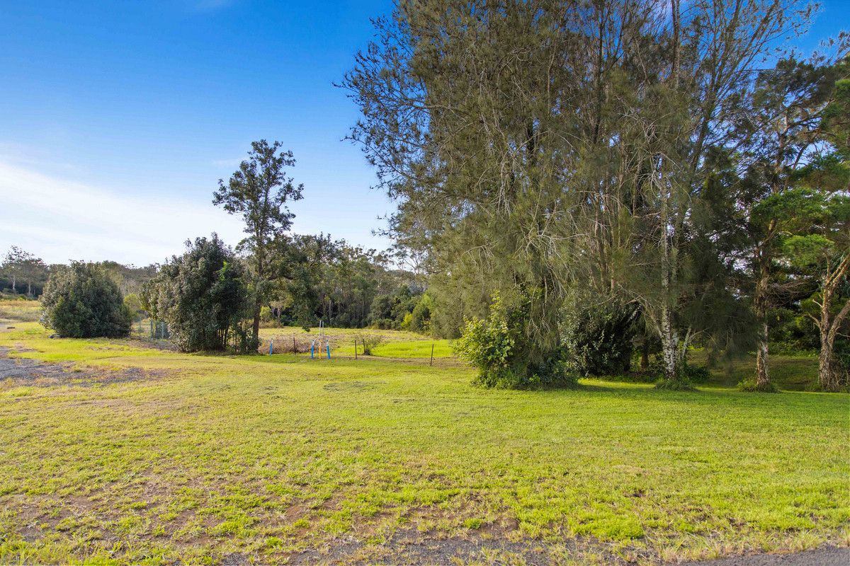 148 New England Highway, Mount Kynoch QLD 4350, Image 2