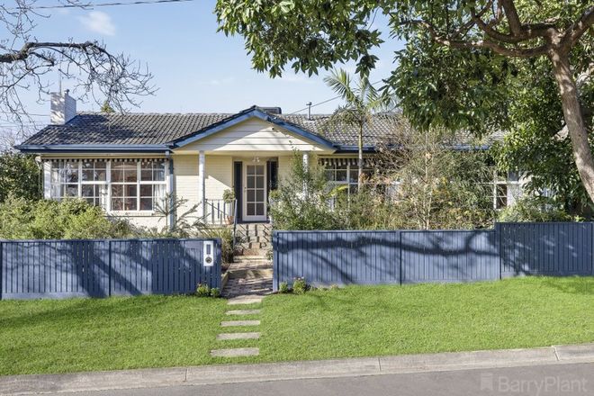 Picture of 8 Bronhill Road, RINGWOOD EAST VIC 3135