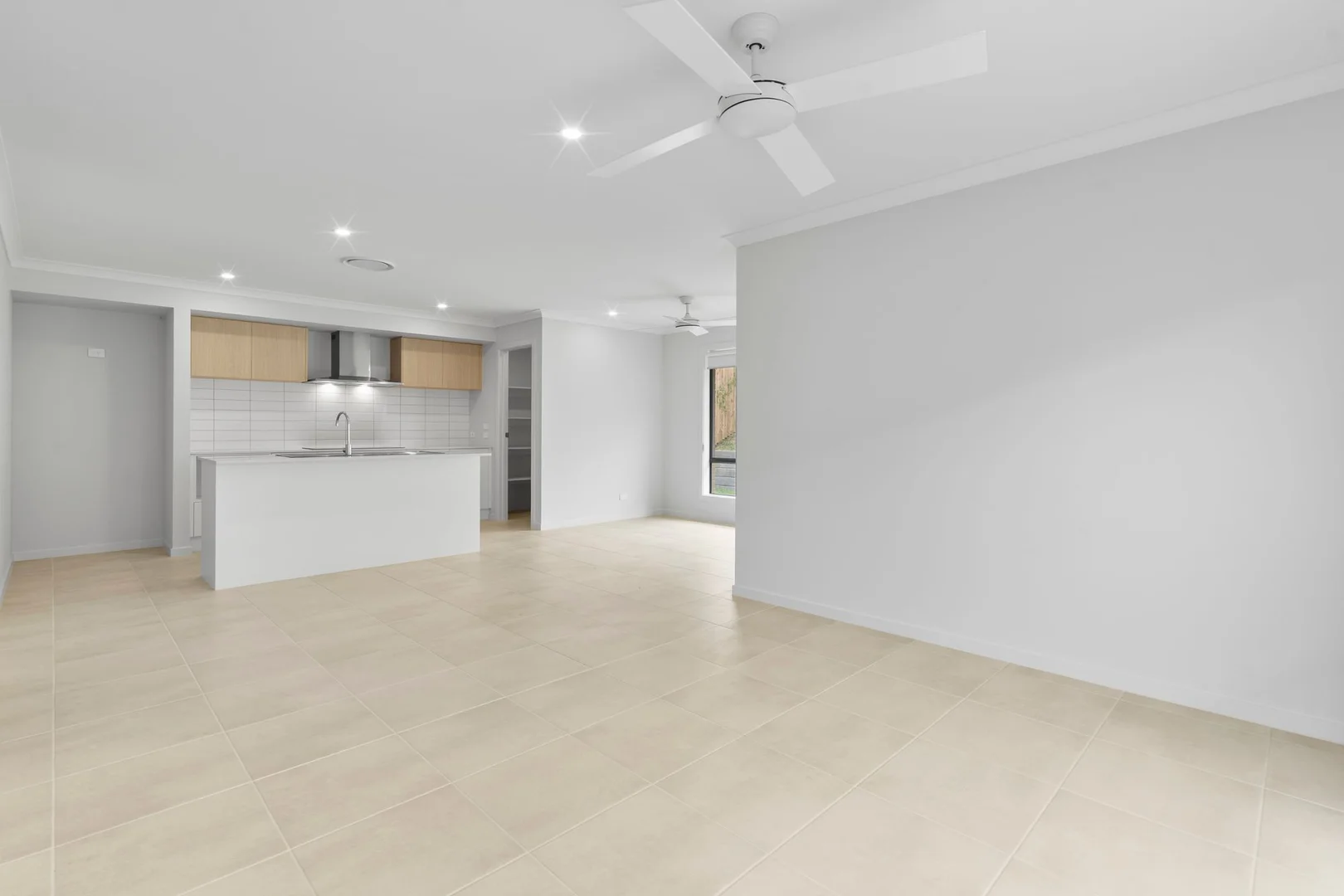Additional image 5 of 22 Zeil Way, White Rock QLD 4306