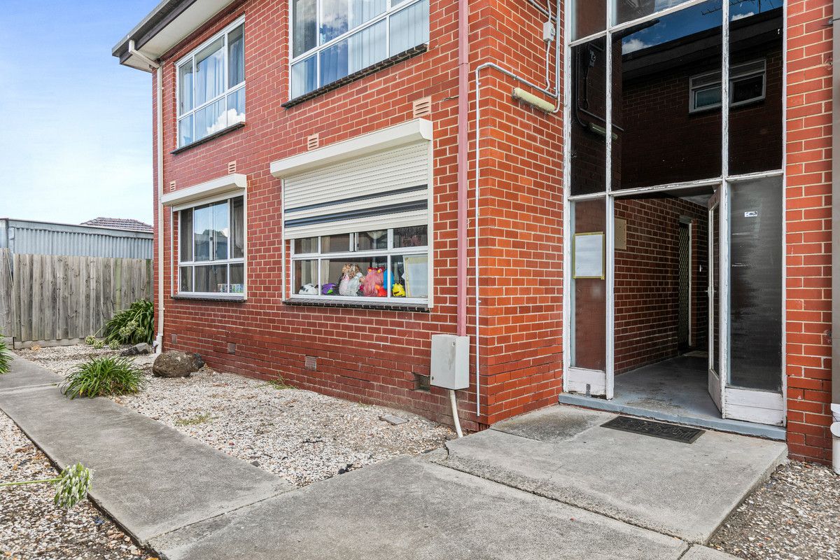 21/437 Ballarat Road, Sunshine VIC 3020, Image 1