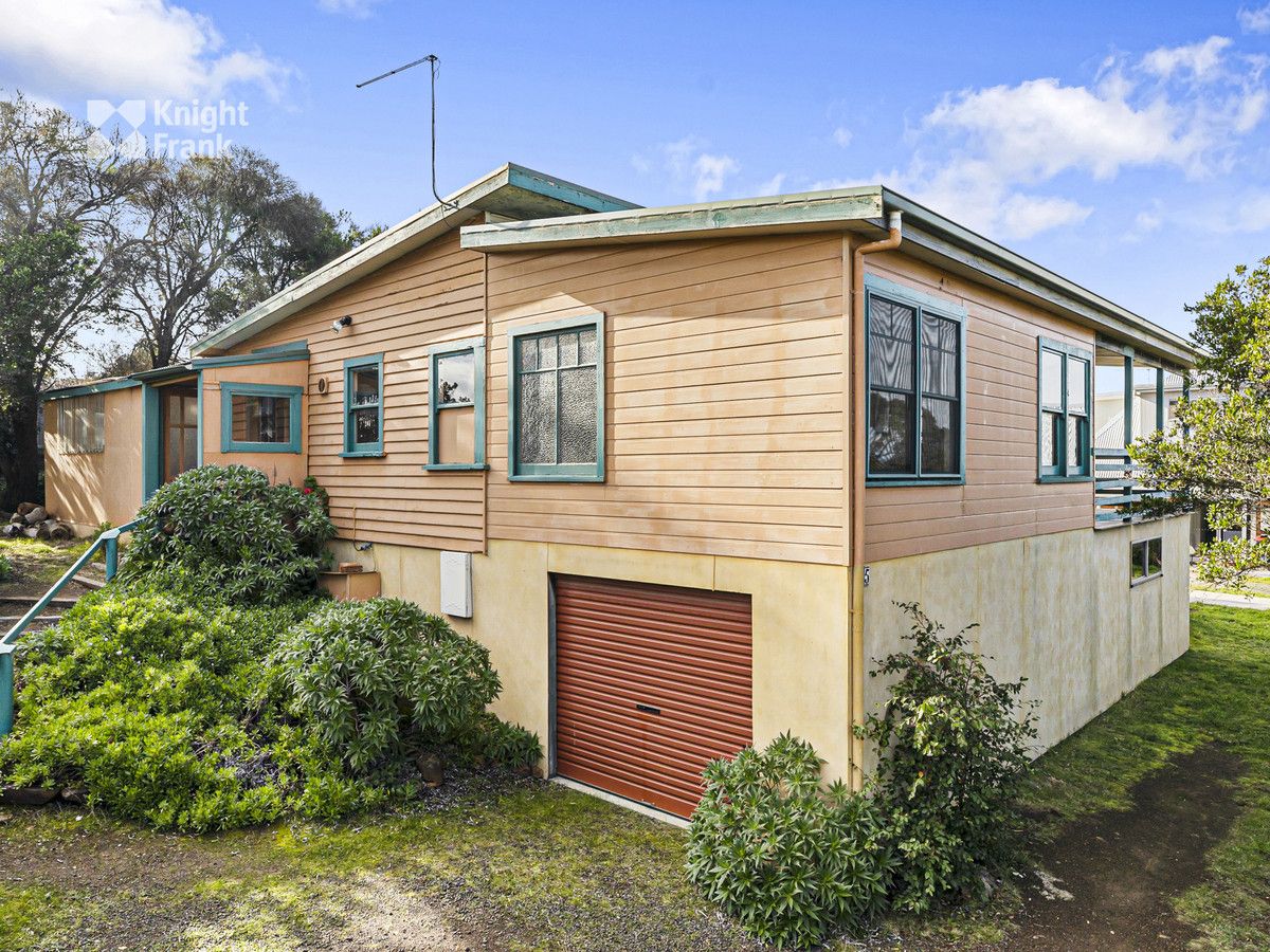 25 Gordon Street, Swansea TAS 7190, Image 1