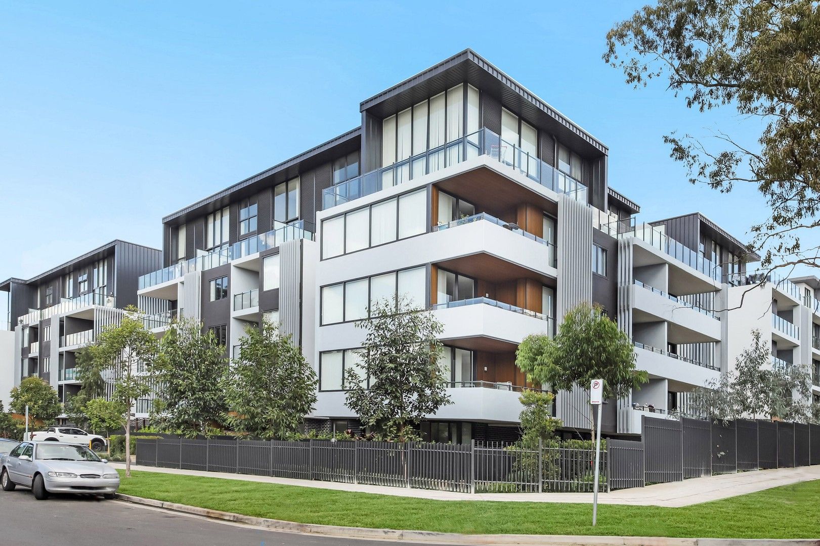 2 bedrooms Apartment / Unit / Flat in 325/1-5 Cliff Road EPPING NSW, 2121