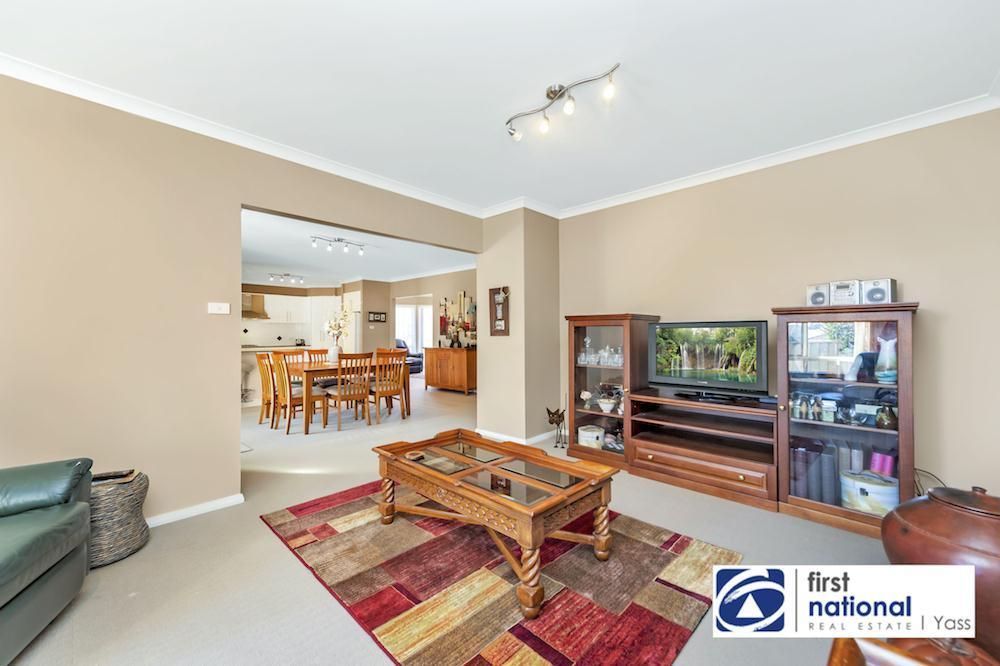 1 Haddon Court, Yass NSW 2582, Image 2