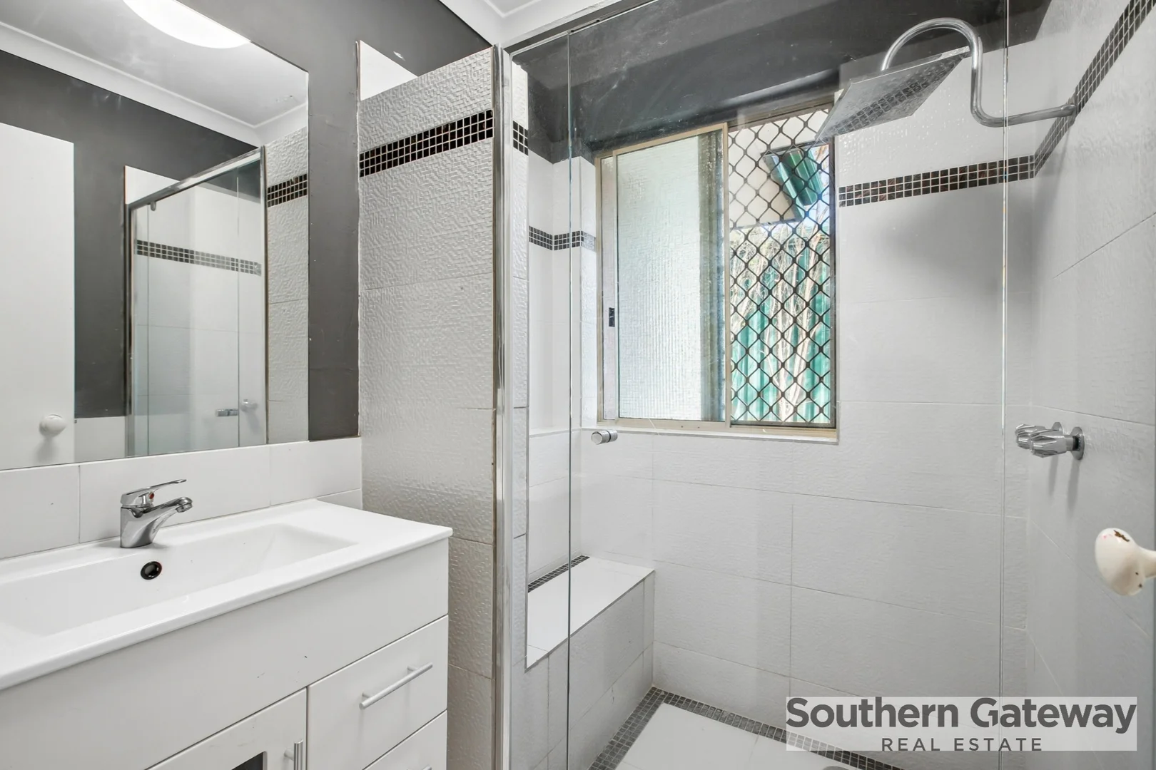 Additional image 14 of 22 Garrett Corner, Parmelia WA 6167