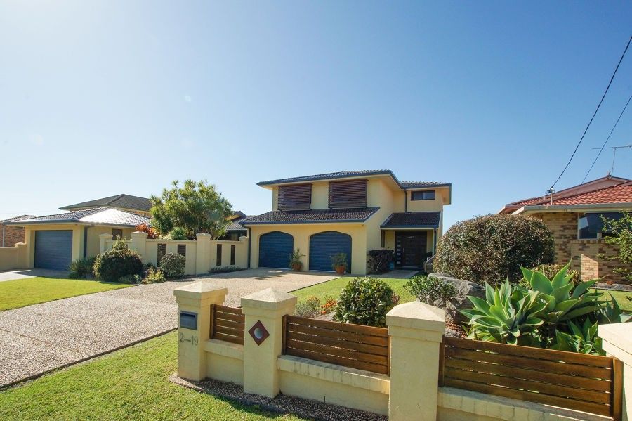 4 bedrooms Duplex in 2/19 Dyer Road COFFS HARBOUR NSW, 2450