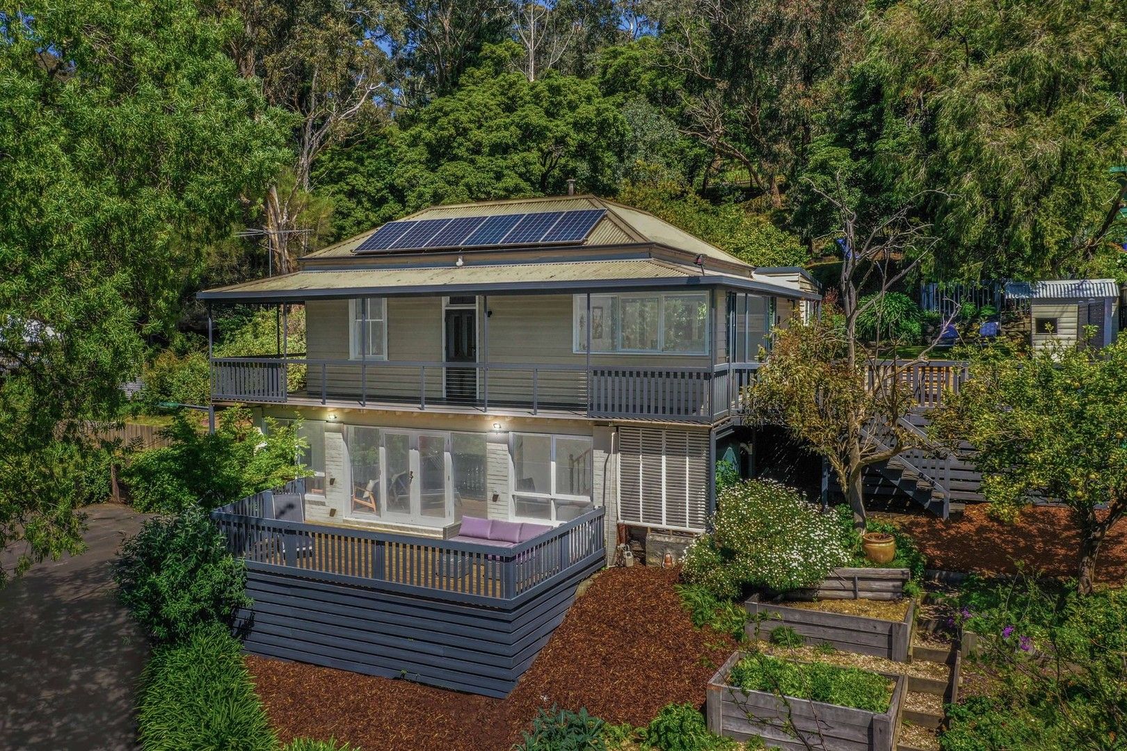 4 bedrooms House in 15 Ferndale Road UPPER FERNTREE GULLY VIC, 3156