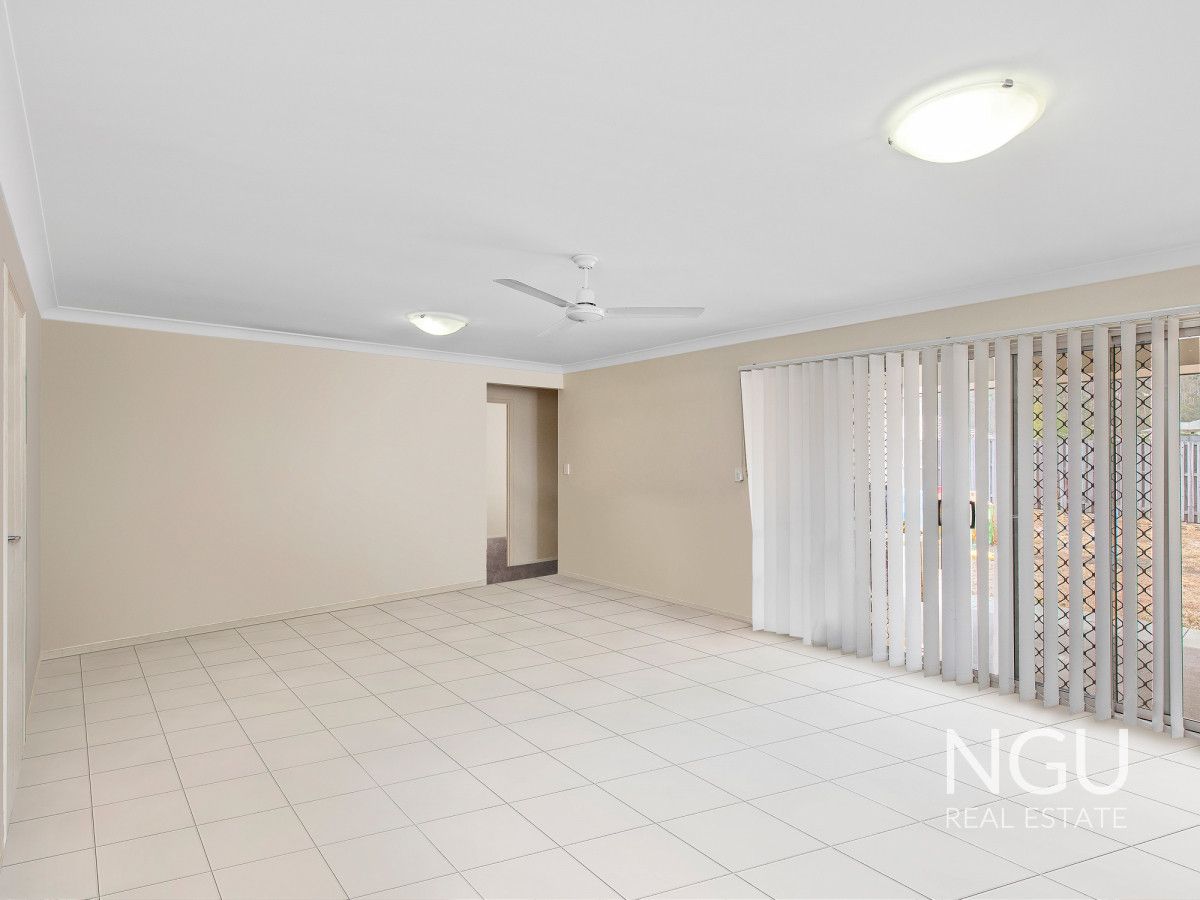 52 Burns Circuit, Augustine Heights QLD 4300, Image 2