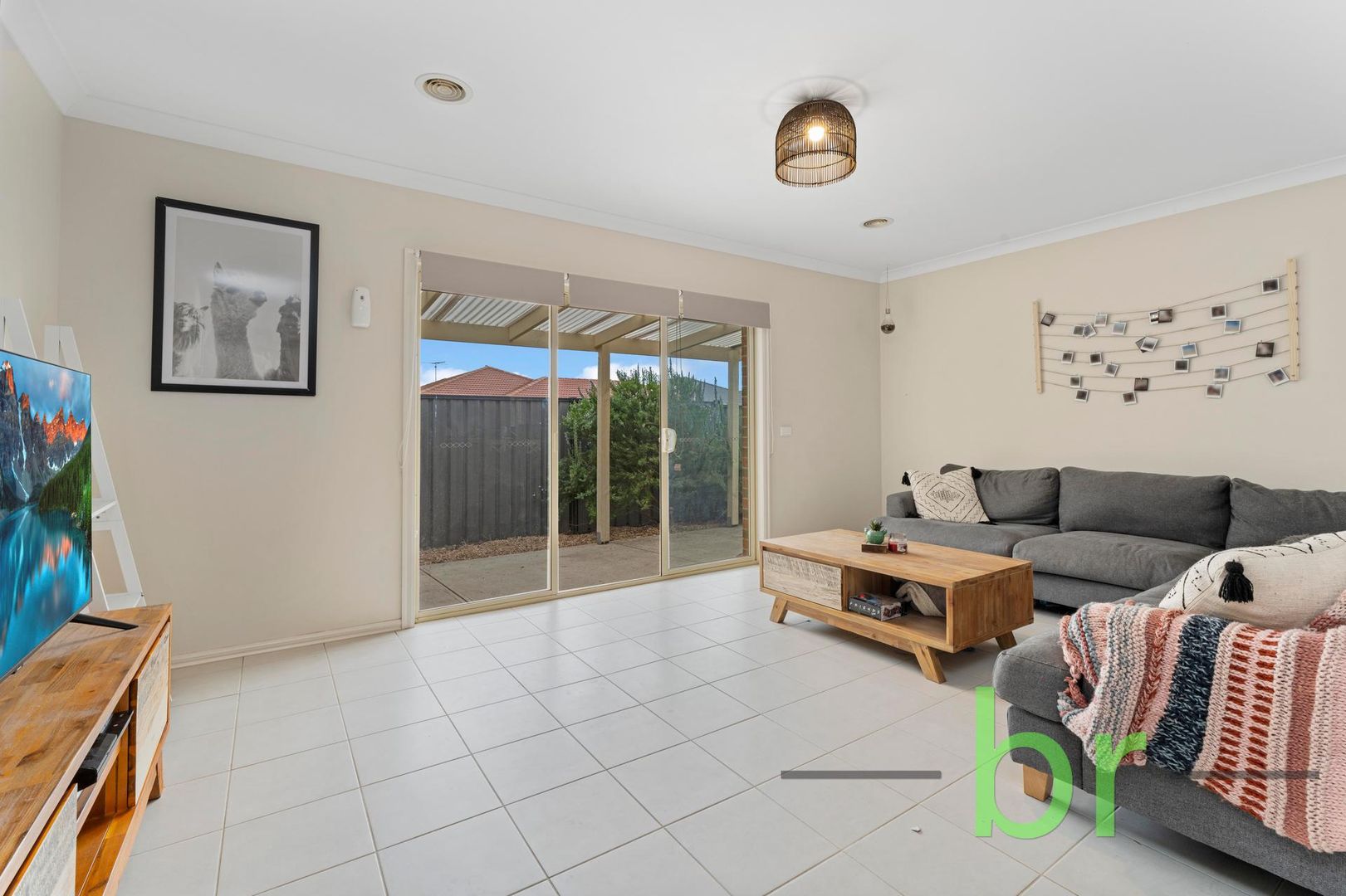 1 Raymond George Place, Lara VIC 3212, Image 2