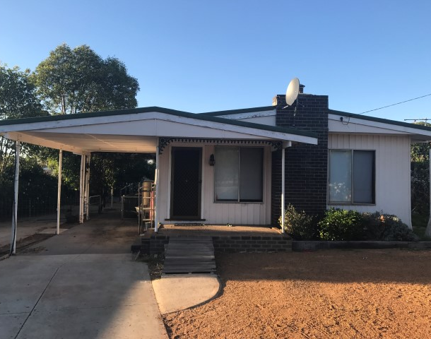 18 Sirdar Street, Wagin WA 6315