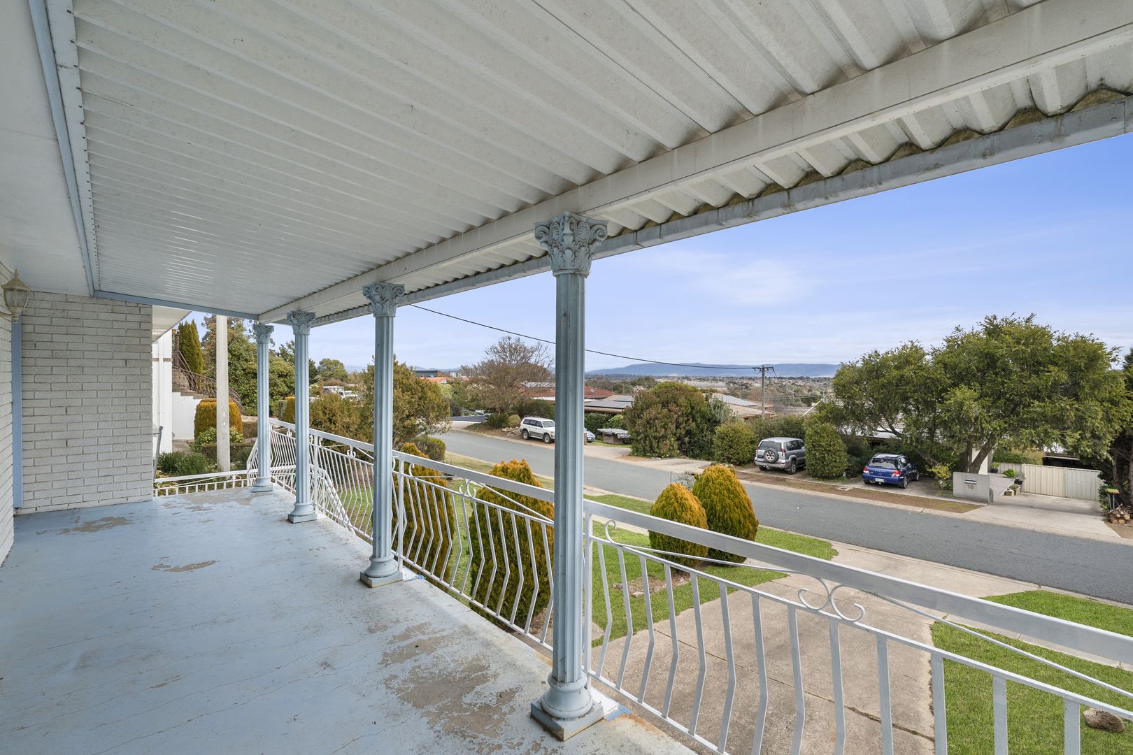 13 Sculptor Street, Giralang ACT 2617, Image 2