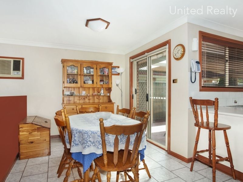 9 Warfield Place, Cecil Hills NSW 2171, Image 2