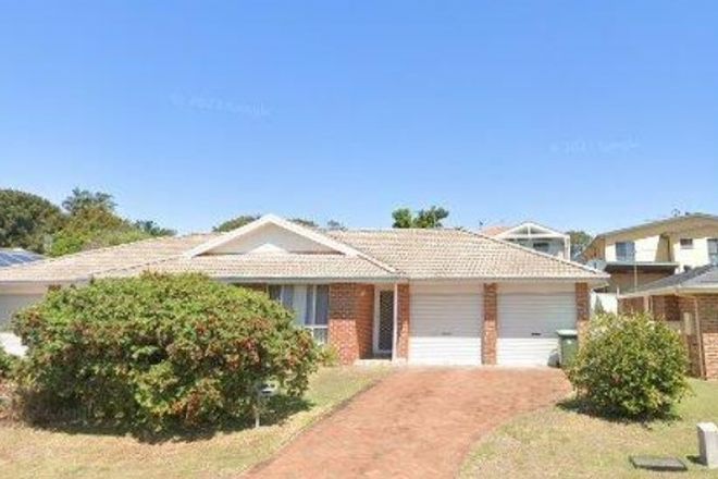 Picture of 1/12 Anglers Drive, ANNA BAY NSW 2316