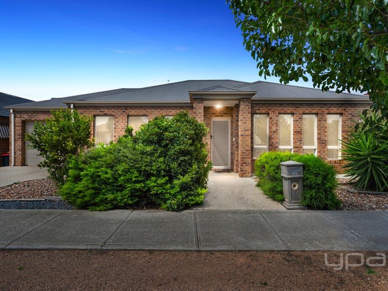 35 Chanticleer Avenue, Harkness VIC 3337, Image 0