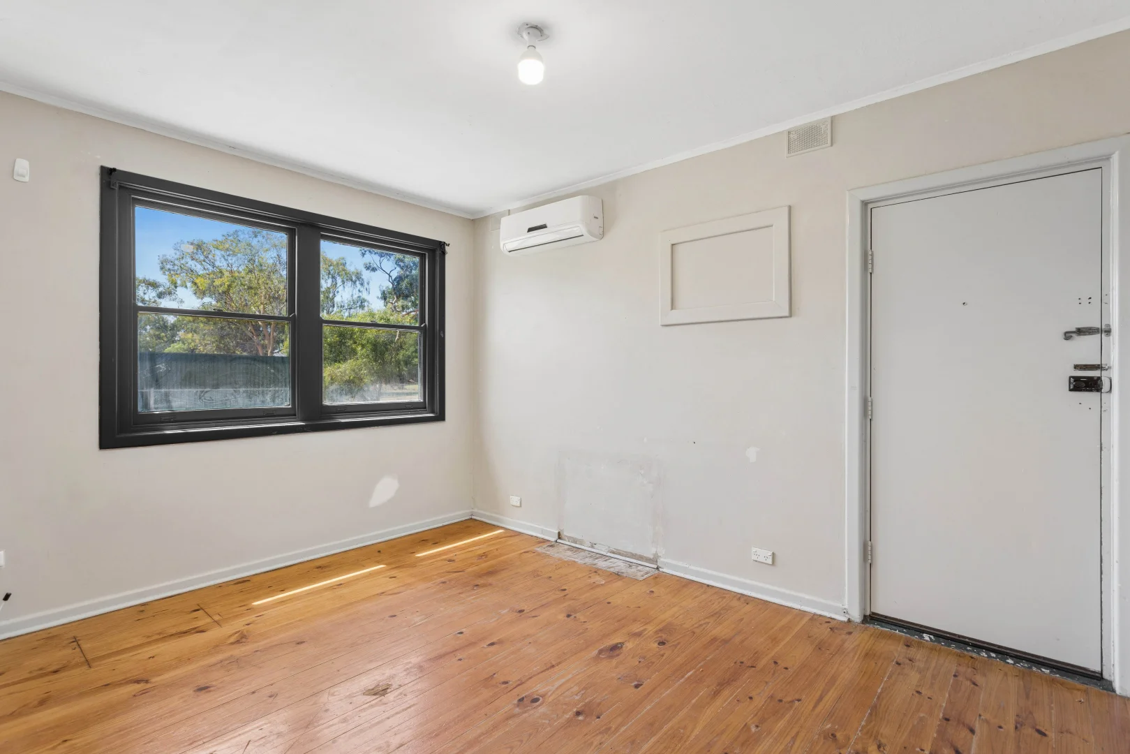 Additional image 5 of 33 McCabe Avenue, Parafield Gardens SA 5107