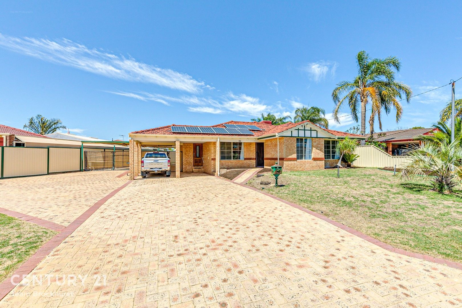 5 bedrooms House in 30 Bellbird Avenue HUNTINGDALE WA, 6110