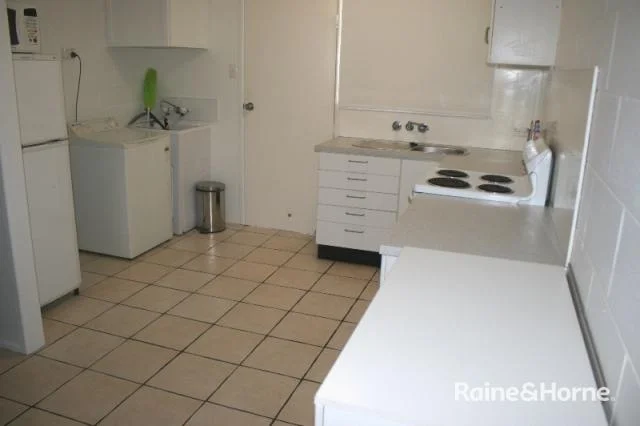 Additional image 5 of 1/18 Tay Street, South Mackay QLD 4740