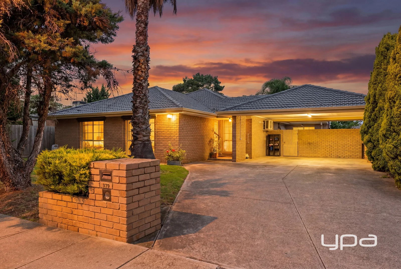 379 Centenary Avenue, Melton West VIC 3337