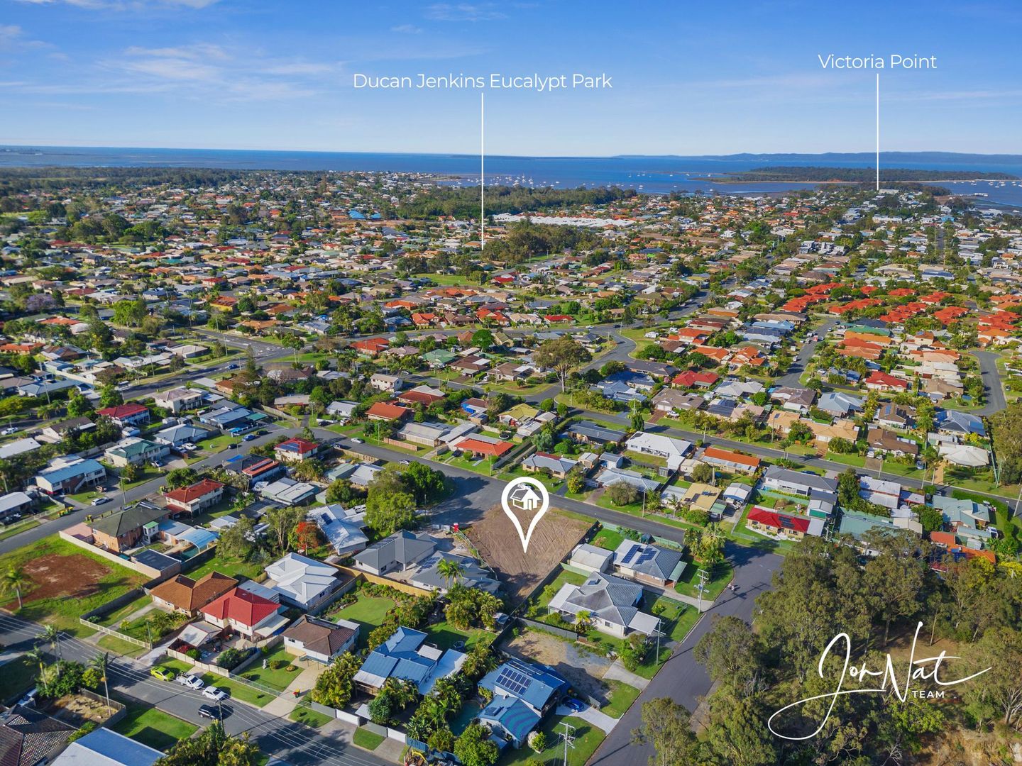 4 Arnold Court, Victoria Point QLD 4165, Image 2