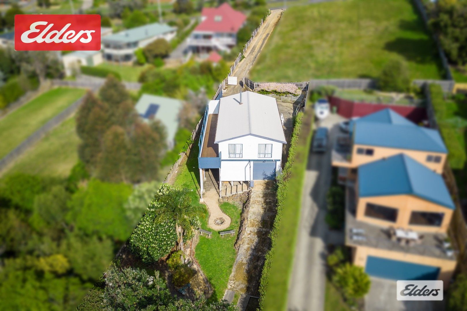 11 Outlook Avenue, Lakes Entrance VIC 3909, Image 0