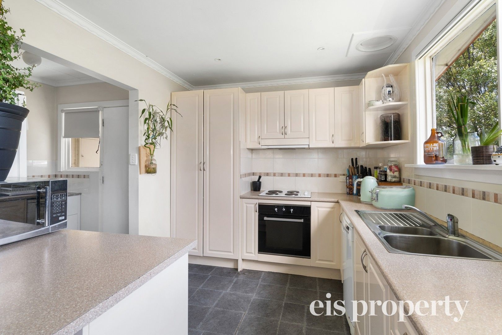 3 bedrooms House in 40 Berriedale Road BERRIEDALE TAS, 7011