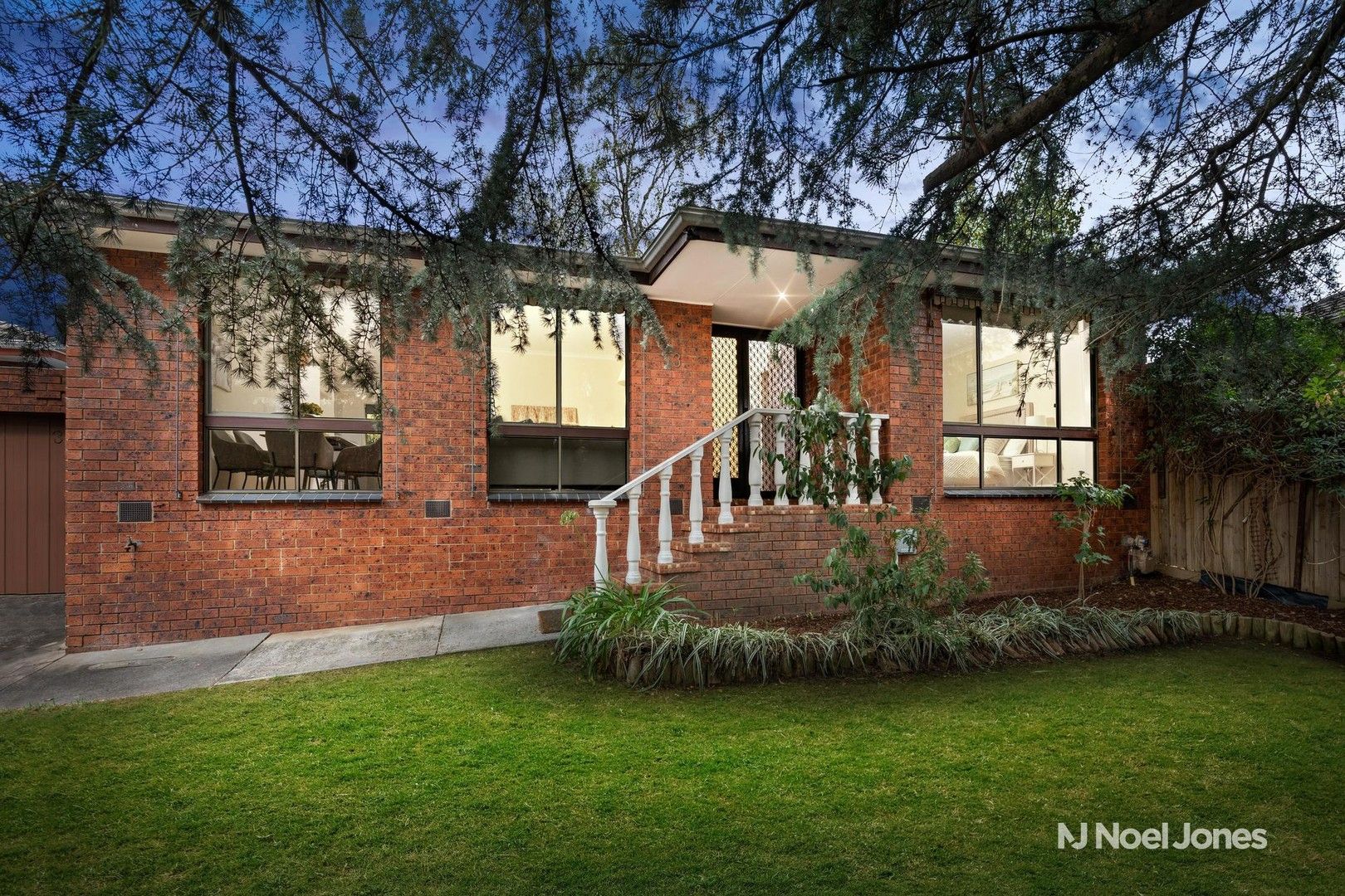 3/1-3 Crest Grove, Nunawading VIC 3131, Image 0