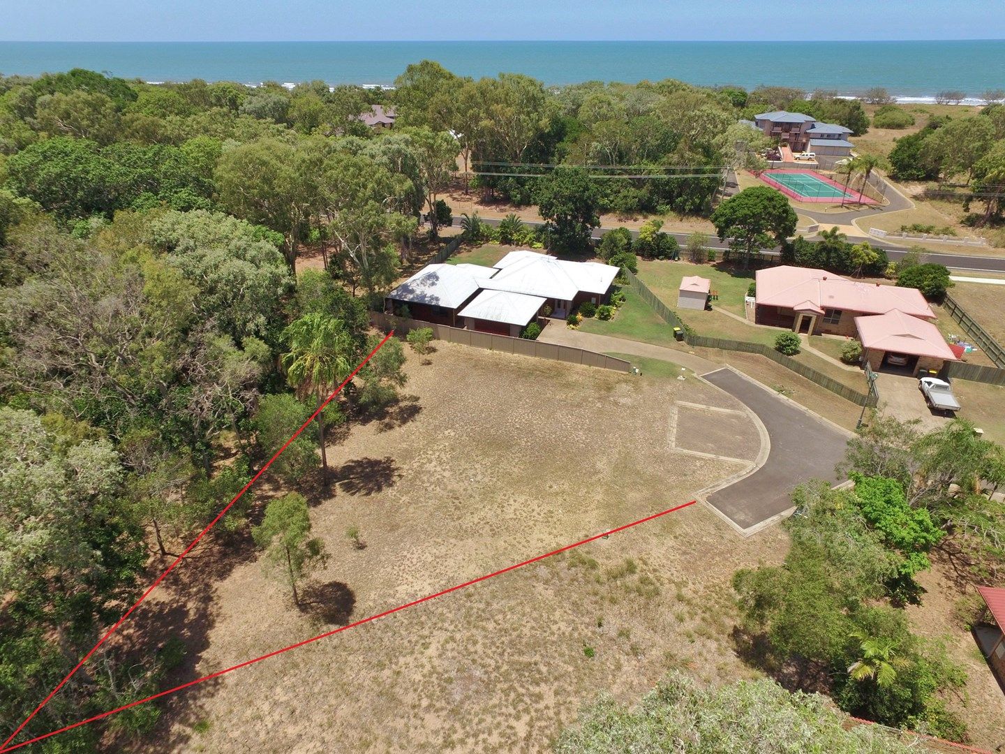 4 Sandpiper Grove, Moore Park Beach QLD 4670, Image 0