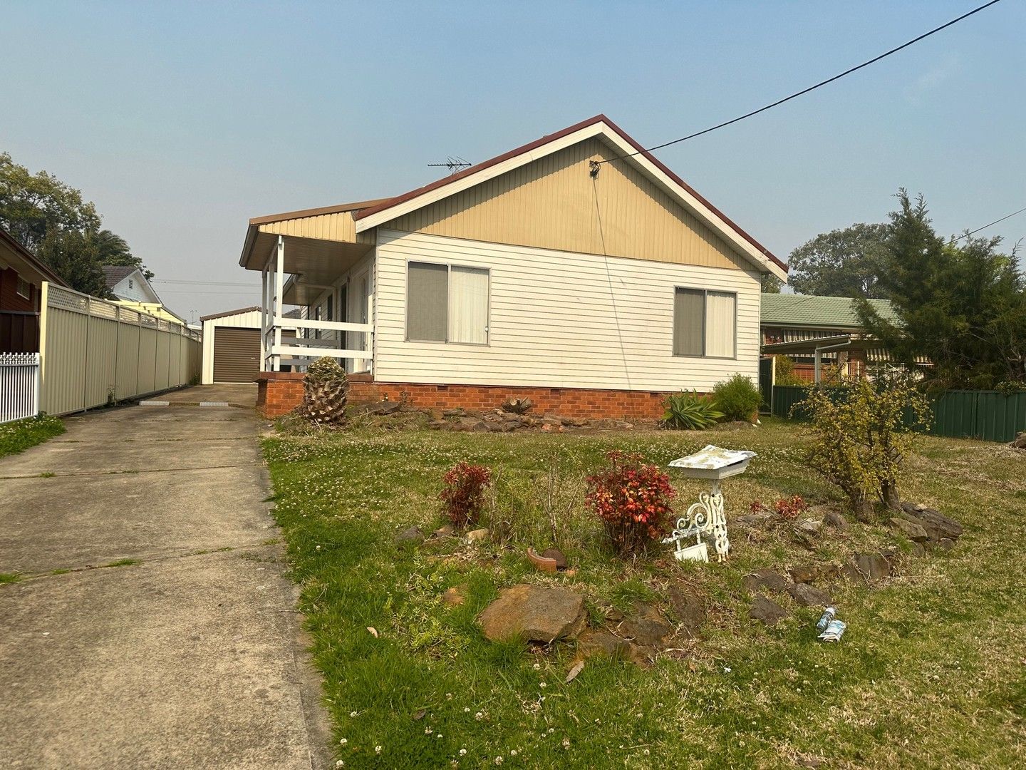 3 bedrooms House in 16 Paterson Street CAMPBELLTOWN NSW, 2560