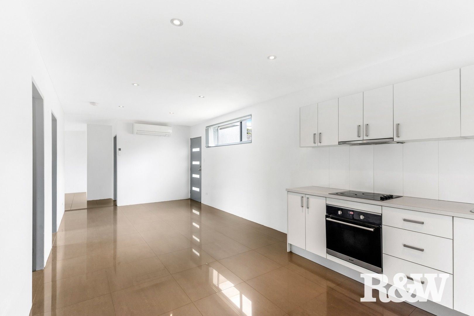 2 bedrooms House in 14A Saipan Avenue LETHBRIDGE PARK NSW, 2770