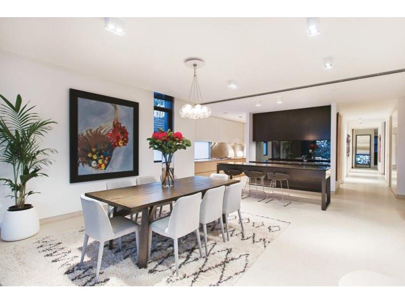 3 bedrooms Apartment / Unit / Flat in 2/133 Alexandra Avenue SOUTH YARRA VIC, 3141