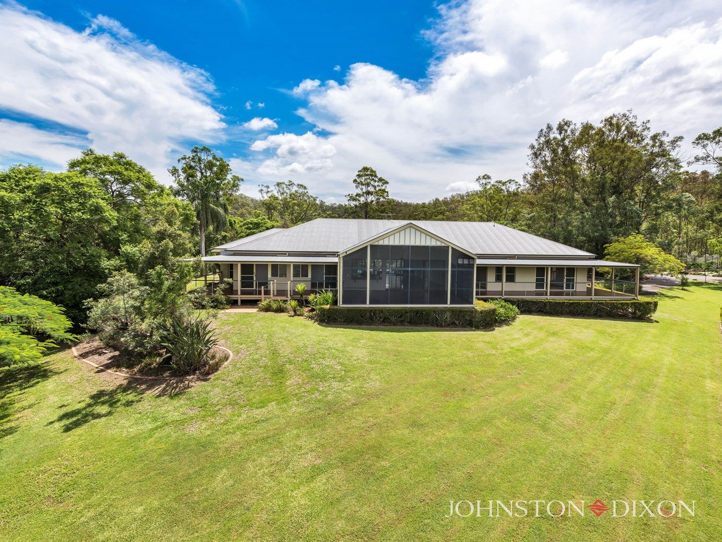 363 Savages Road, Brookfield QLD 4069, Image 0