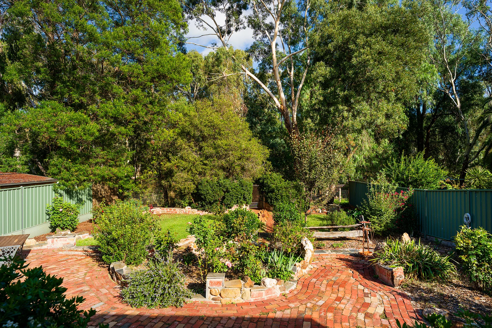 Additional image 18 of 142 Johnstone Street, Castlemaine VIC 3450