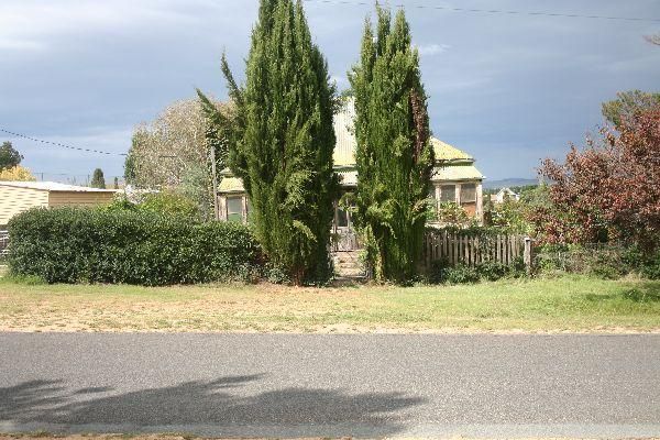 8 Barnes Street, Dalgety NSW 2628, Image 1