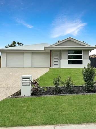 Primary image of 1/15 Humphreys Street, Lawnton QLD 4501