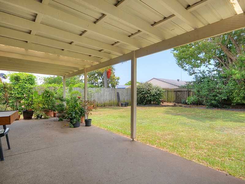 3 bedrooms House in 280 Rio Vista Boulevard MERMAID WATERS QLD, 4218