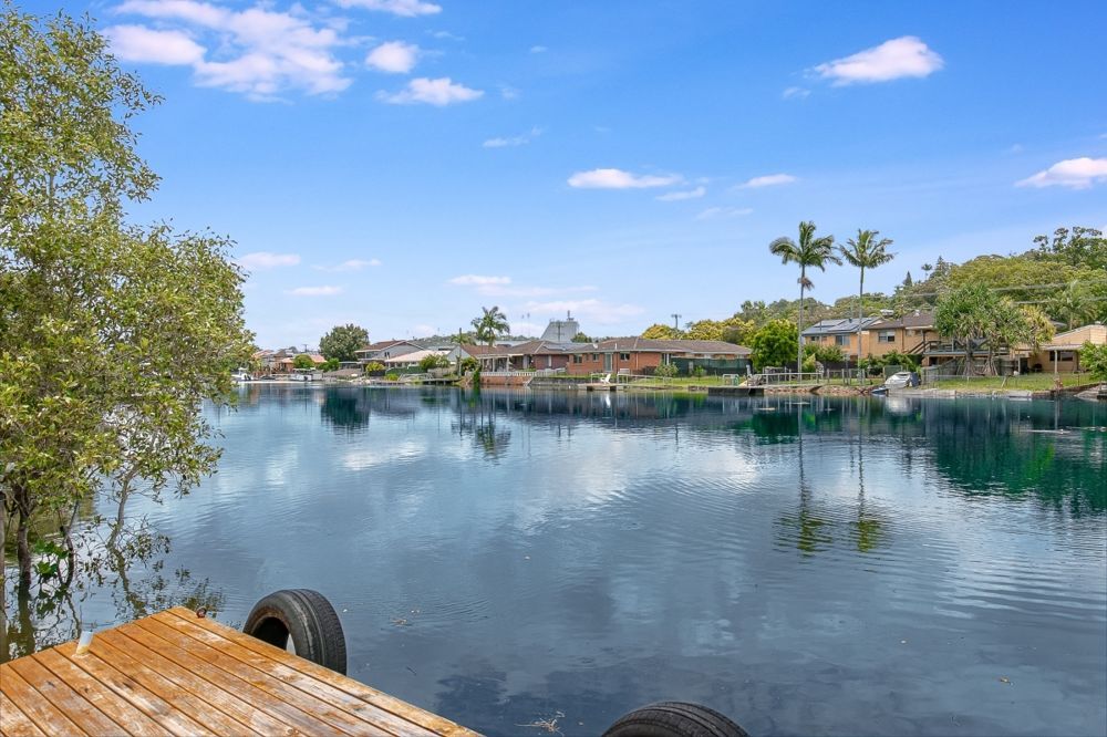 24 Lakes Drive, Tweed Heads West NSW 2485, Image 0