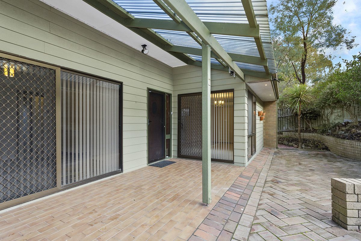 2/2 Covington Crescent, Charnwood ACT 2615, Image 0