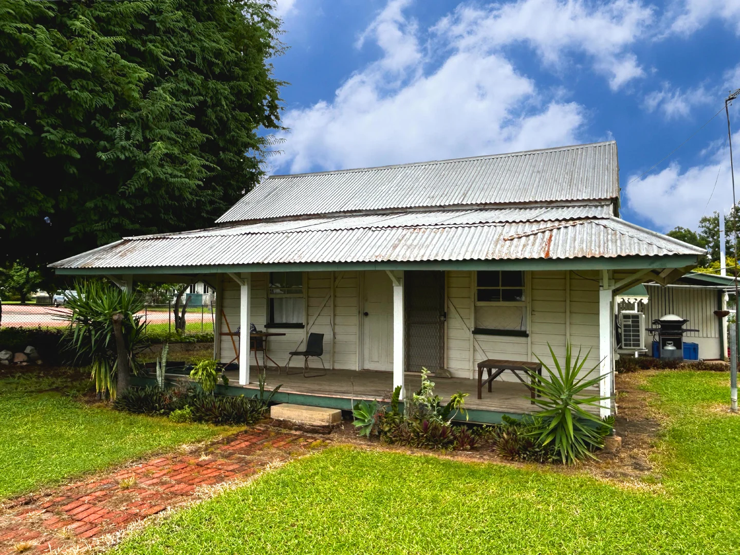 58 Hackett Terrace, Richmond Hill QLD 4820