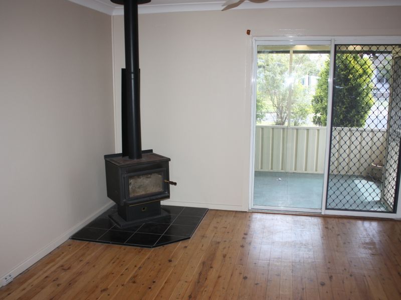 24 Cassia Crescent, Gateshead NSW 2290, Image 1