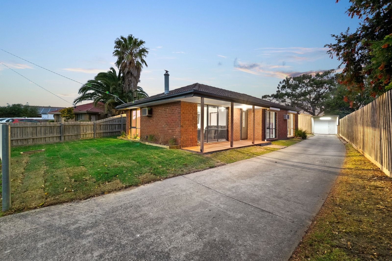 31 Strong Drive, Hampton Park VIC 3976, Image 0