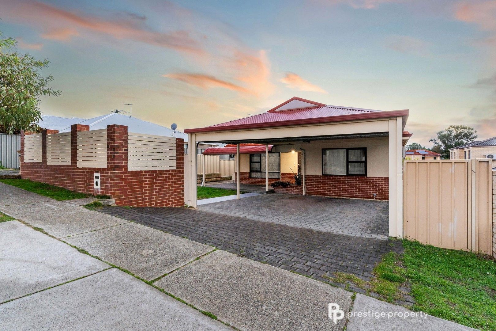 3 bedrooms House in 23A Muir Street INNALOO WA, 6018