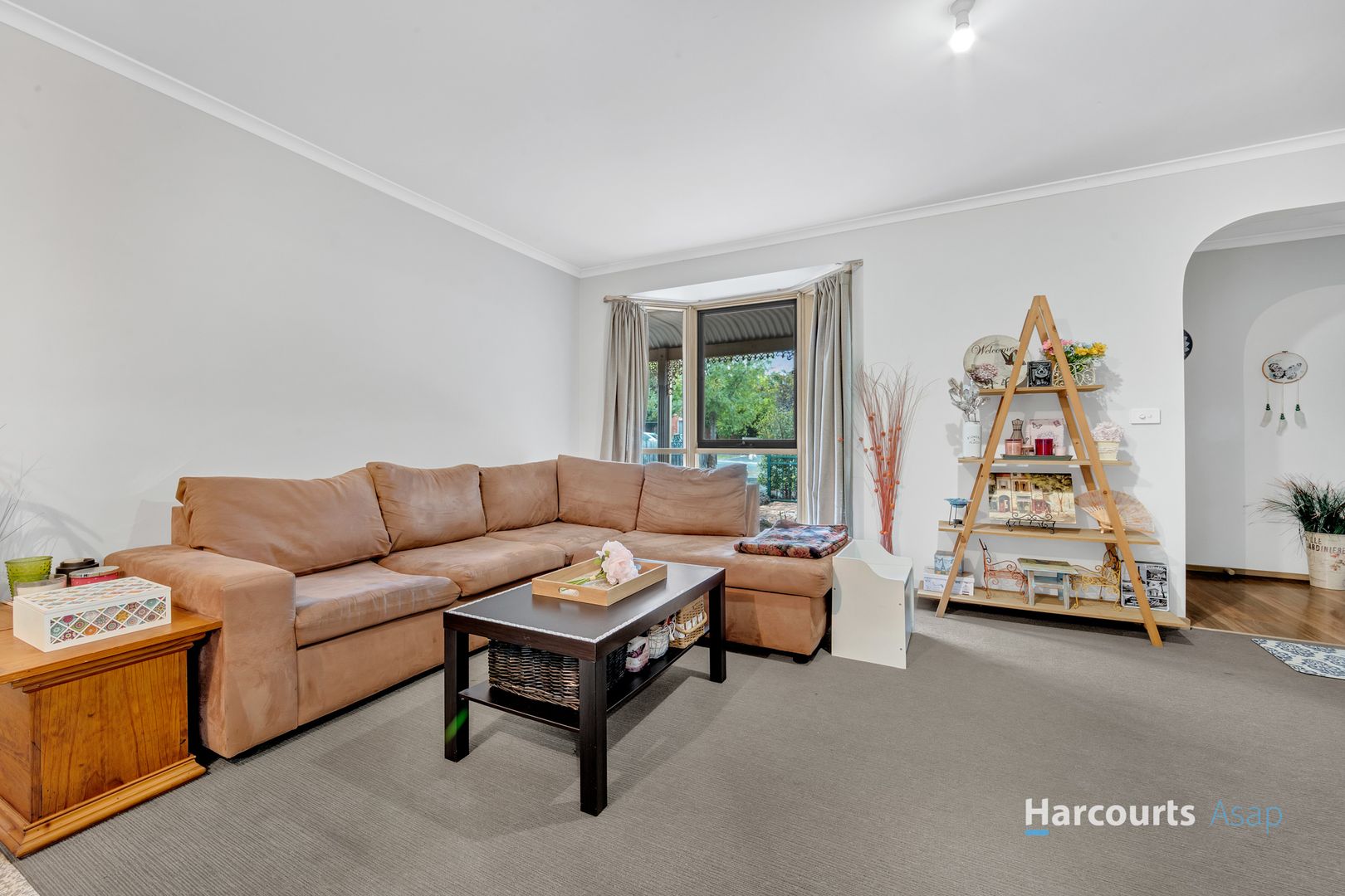 21 Glenburn Drive, Hallam VIC 3803, Image 2