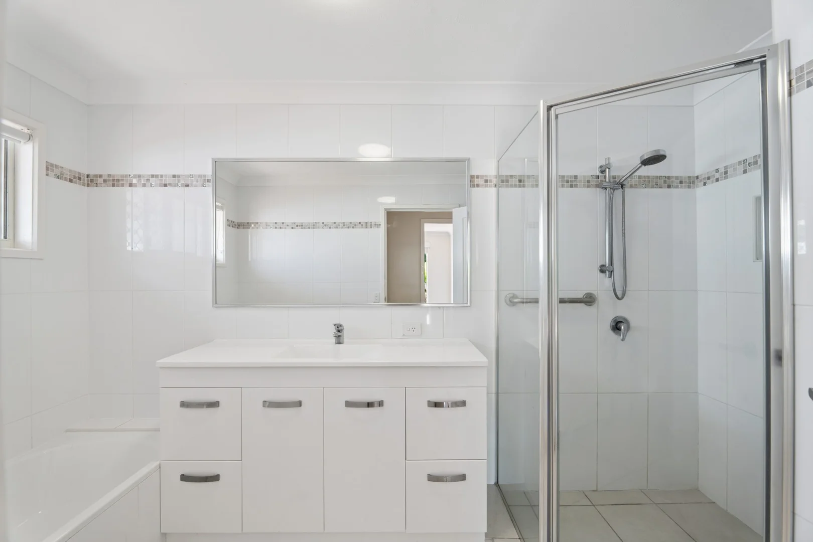 Additional image 15 of 4 Neptune Court, Paradise Waters QLD 4217