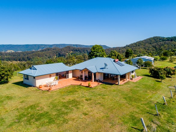 396 Stewart Road, Coondoo QLD 4570