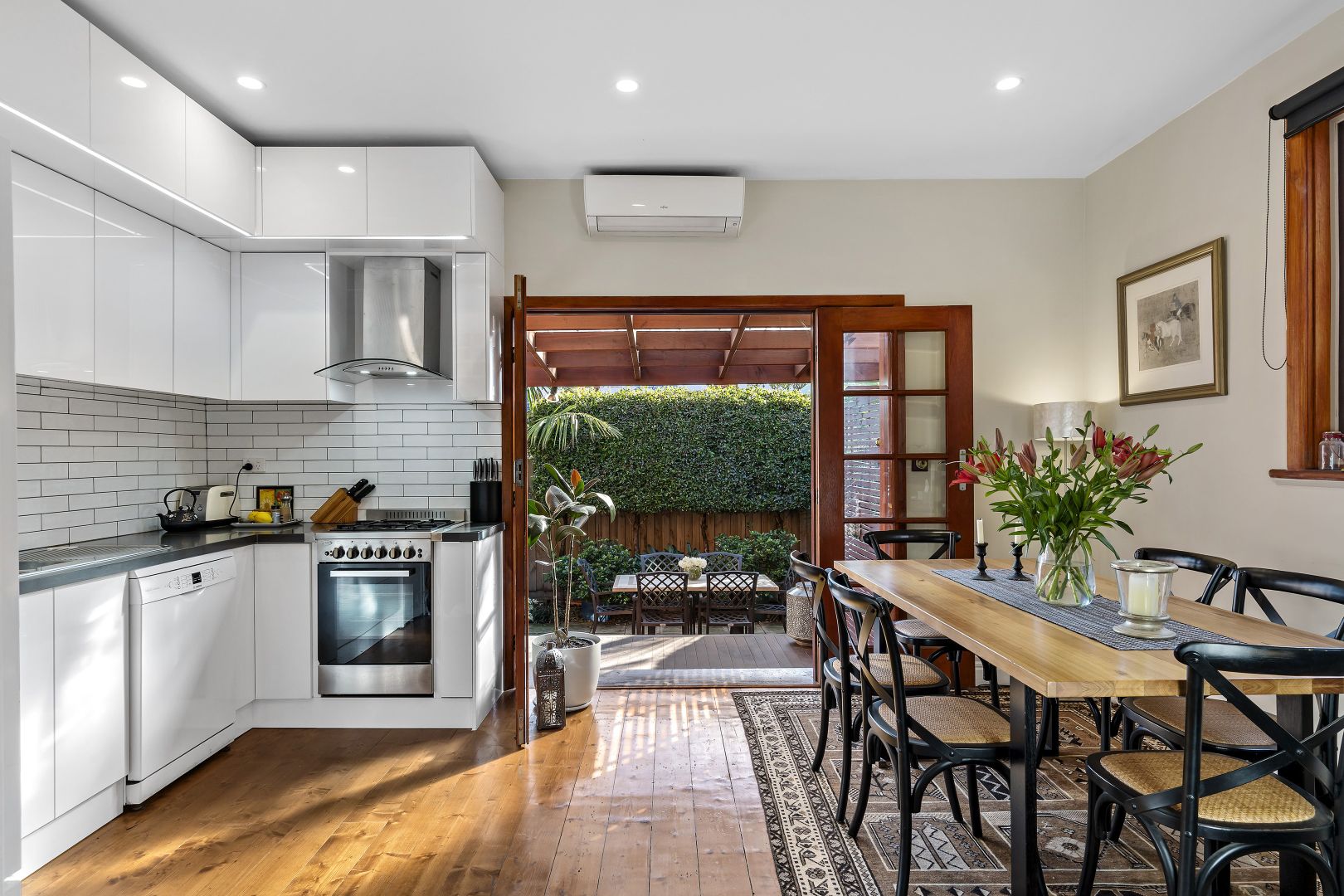 51 Aberdeen Road, Prahran VIC 3181, Image 2